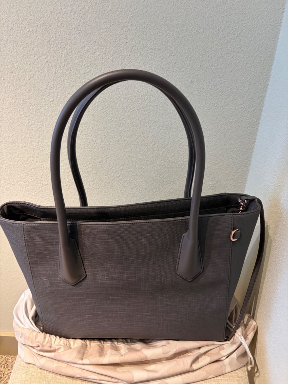 Dagne Dover Signature Legand Coated Canvas Tote - Picture 4 of 9